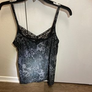 No Boundaries Sleep Lounge Top - NWOT ! SOOO PRETTY !